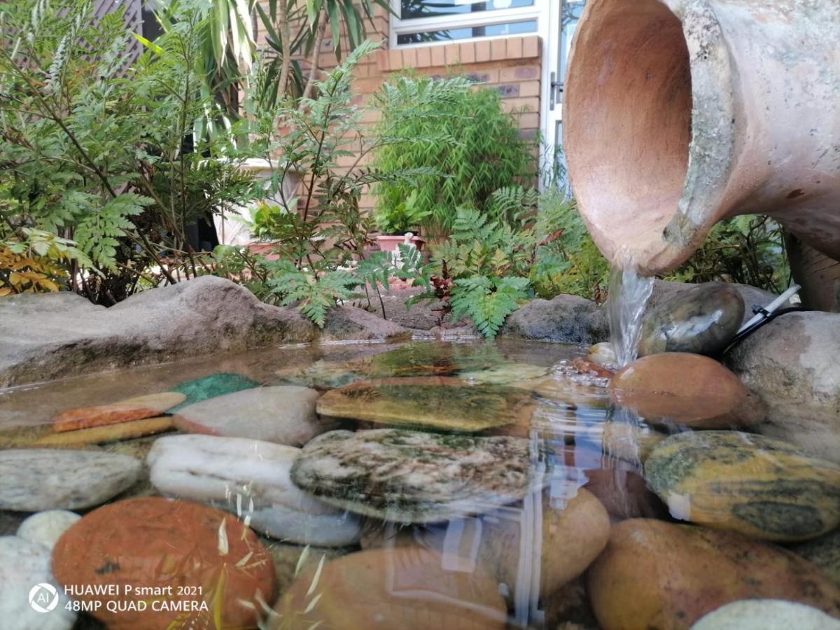 Duneside Guest House Richards Bay Bagian luar foto