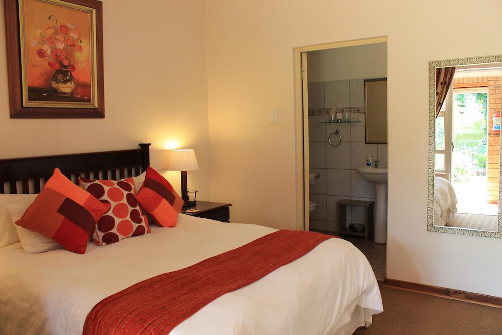 Duneside Guest House Richards Bay Ruang foto