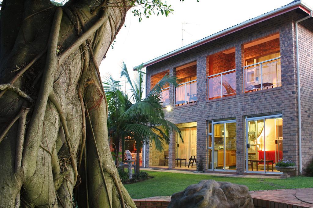 Duneside Guest House Richards Bay Bagian luar foto